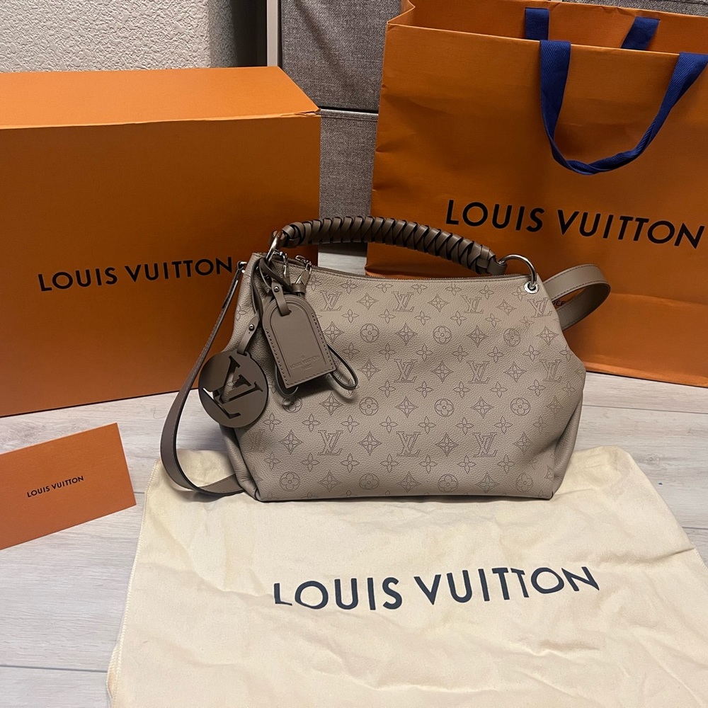 Louis Vuitton Hobo Bag